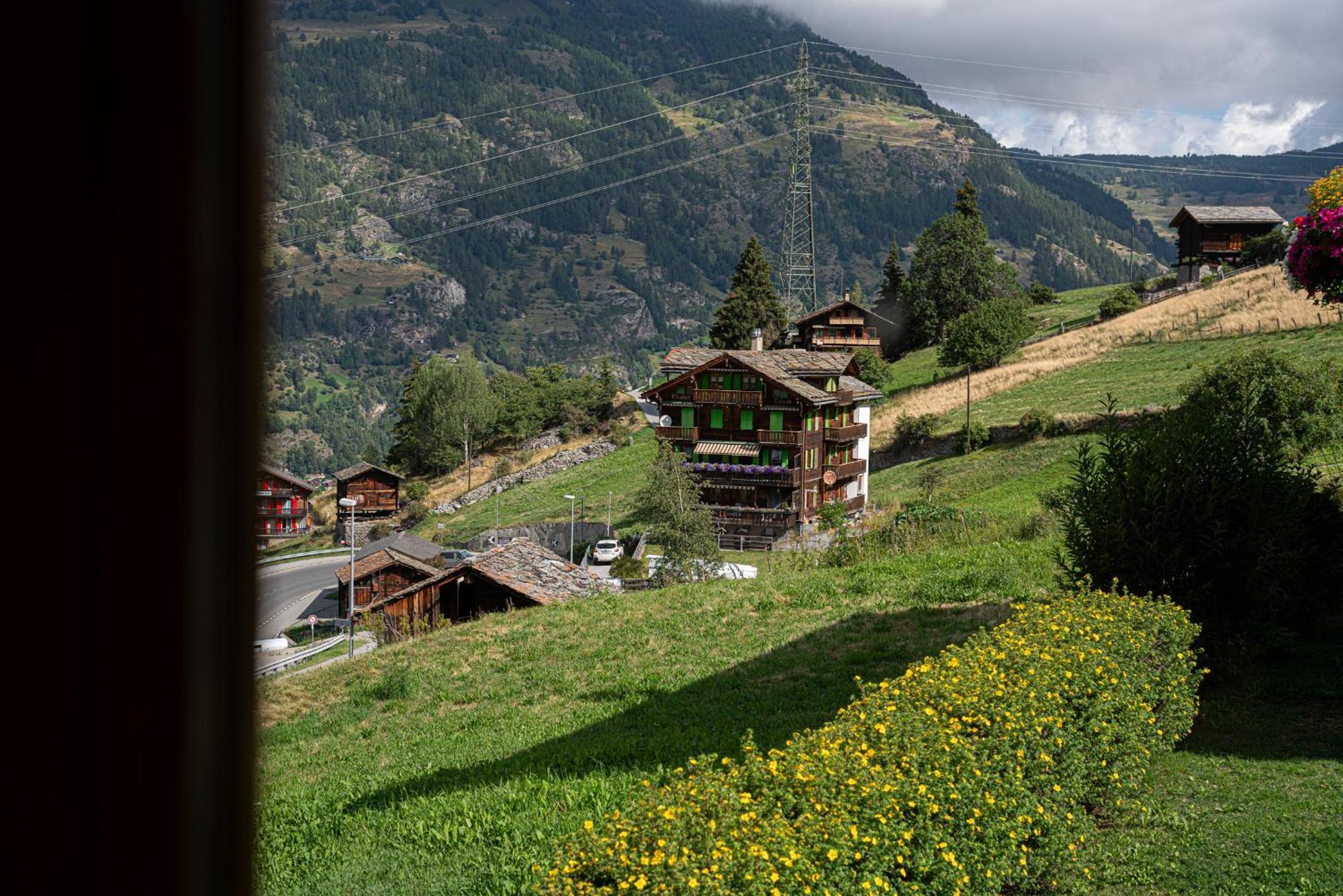 Alte Bock 2.0 Bed and Breakfast Grächen Eksteriør billede